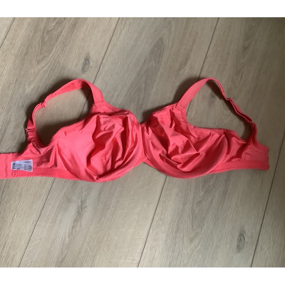 Wacoal full coverage lightly lined